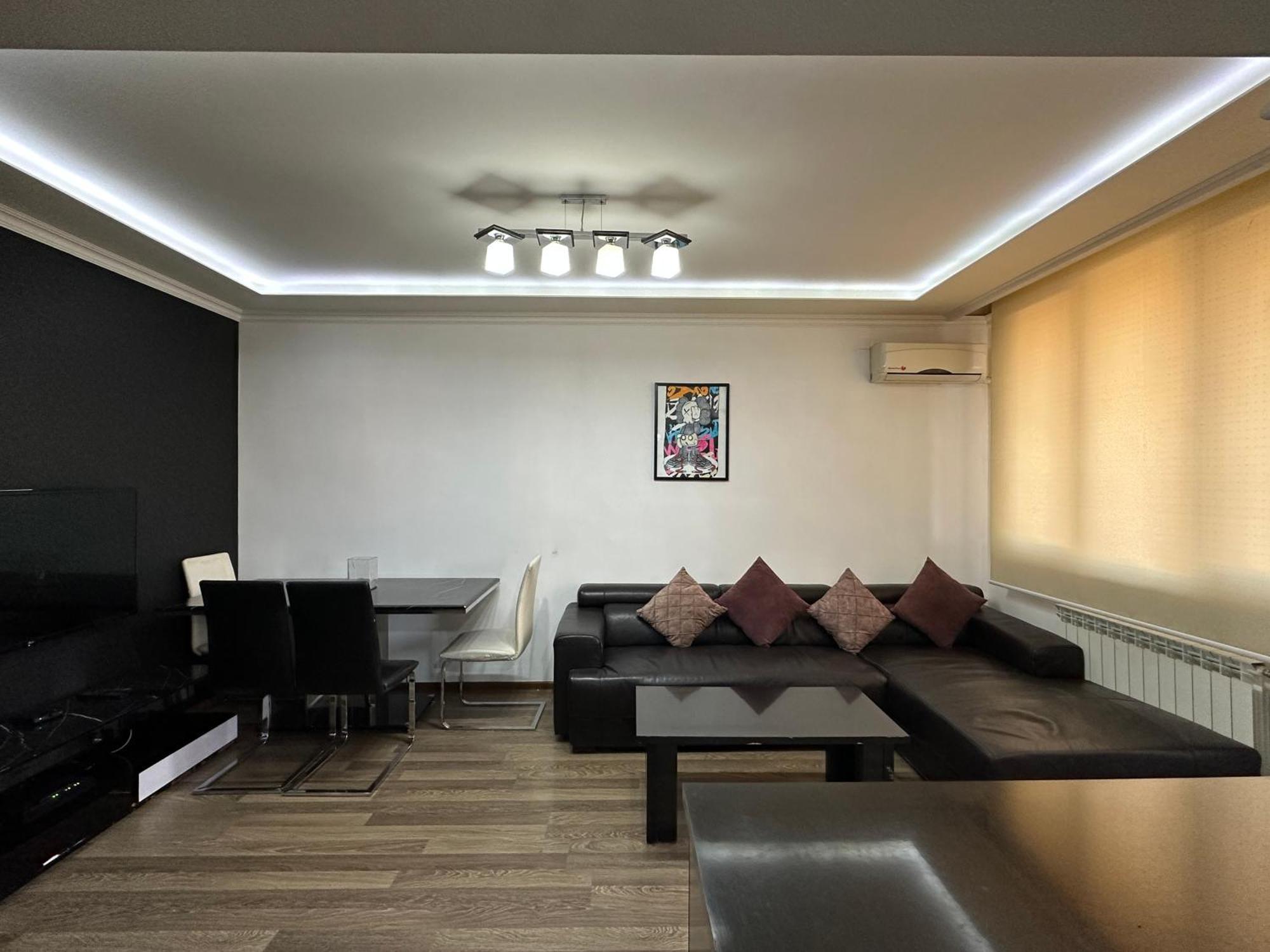 Yeznik Koghbatsi - Amiryan Crossroads 1 Bedroom Comfy Apartment With Balcony Ko100 Yerevan Exterior photo